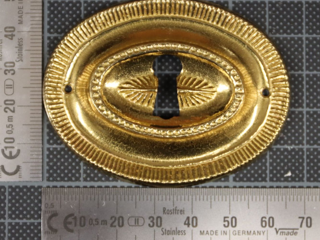 Ferramenta: Schlüsselschild – Usato da Emmetten venduto da Super008 1