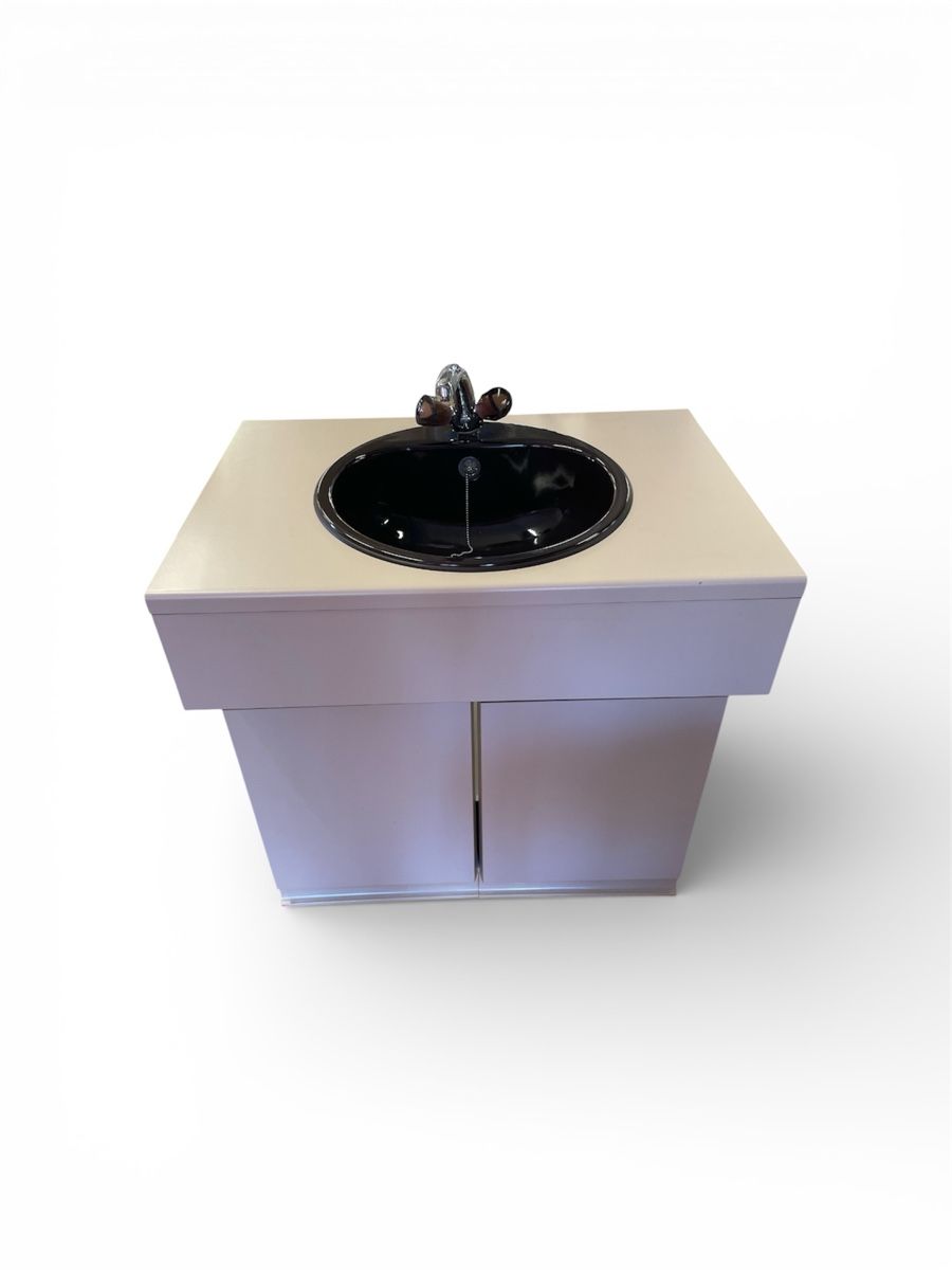 Lavabi & lavandini: Design-Plus Badmöbel mit schwarzem Lavabo – Nuovo (secondo la descrizione) da Dagmersellen venduto da casatualiq