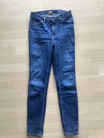 Lee Blue Jeans