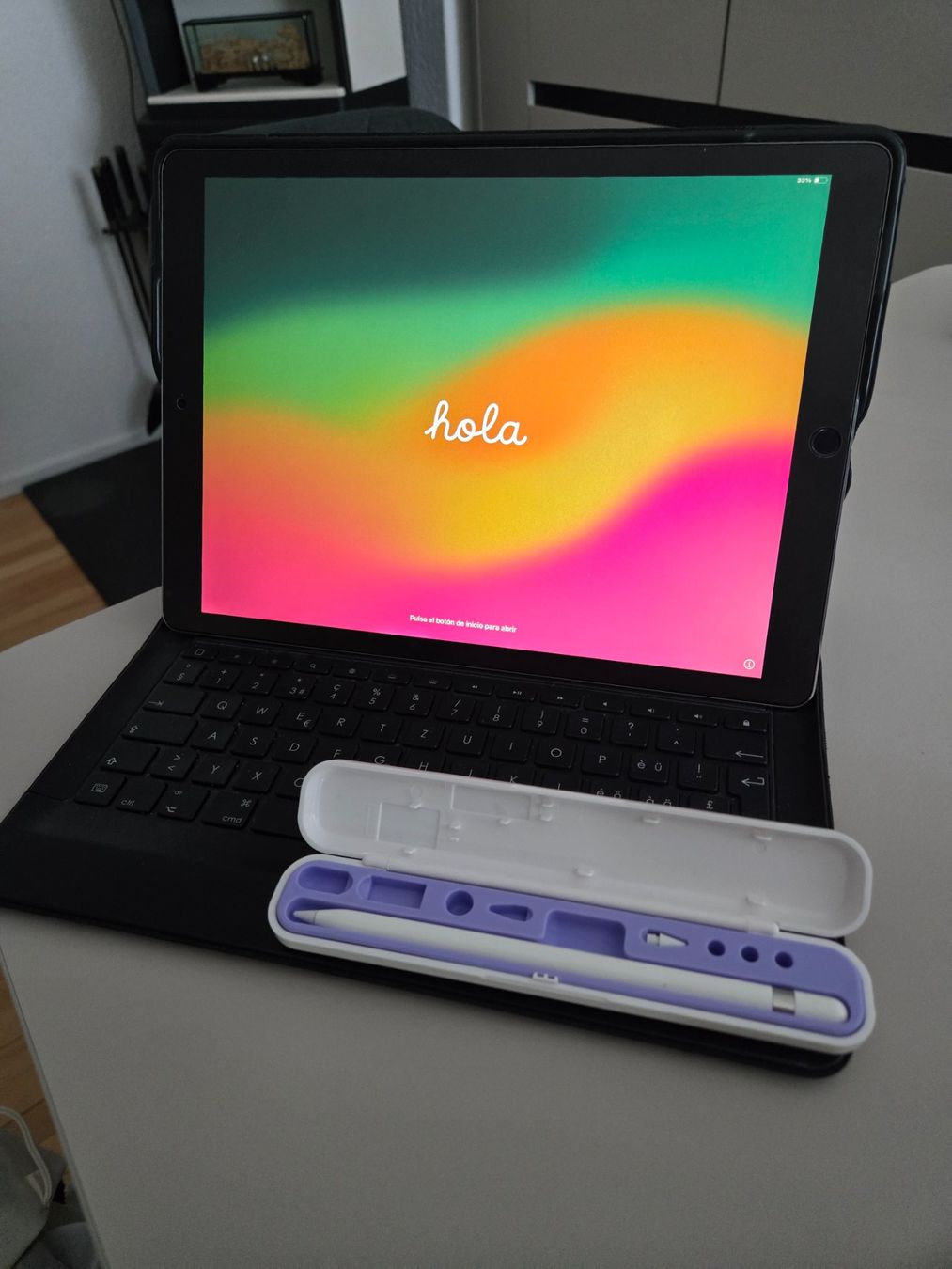 Apple Tablet PC: iPad Pro 12.9" (2017) Bundle 512 GB Apple Pencil & Keyboard – Gebraucht aus Wil SG von har_6bvb