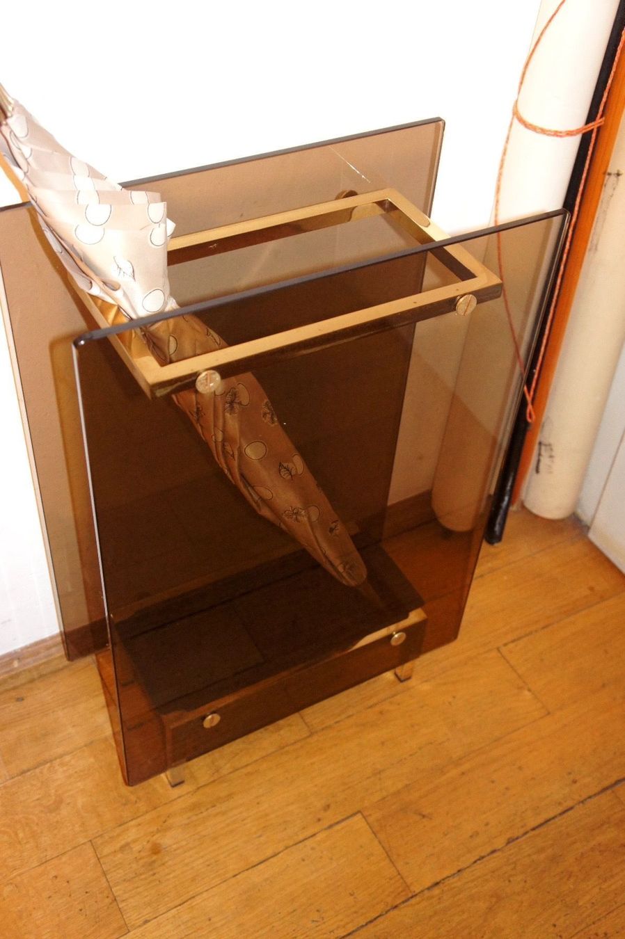 Altri mobili per ufficio: Design Regenschirmständer Messing Glas – Usato da Lugano venduto da lussy1717 4
