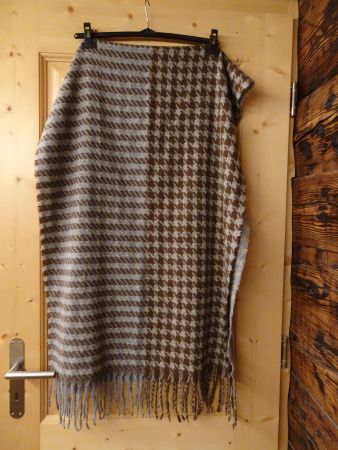 Brauner Strickschal von The Moshi 132 x 66cm - 42696