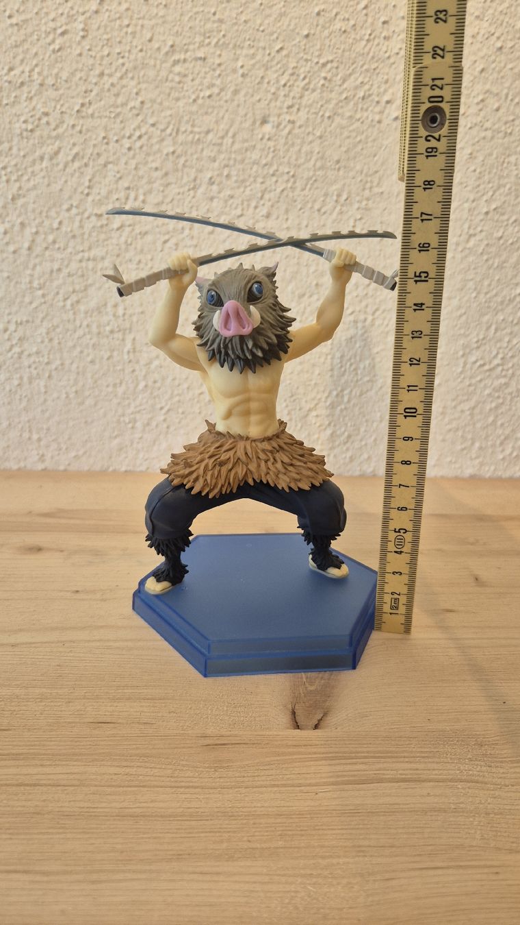 Statuette: Demon Slayer Inosuke Anime Figurine – Usato da Aadorf venduto da Siddhu 3