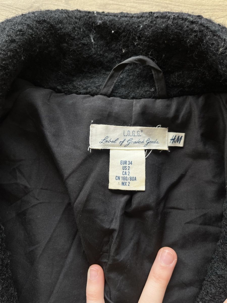 H&M Cappotti: H&M Wintermantel – Usato da Zuzwil SG venduto da dieschnellemichelle 2