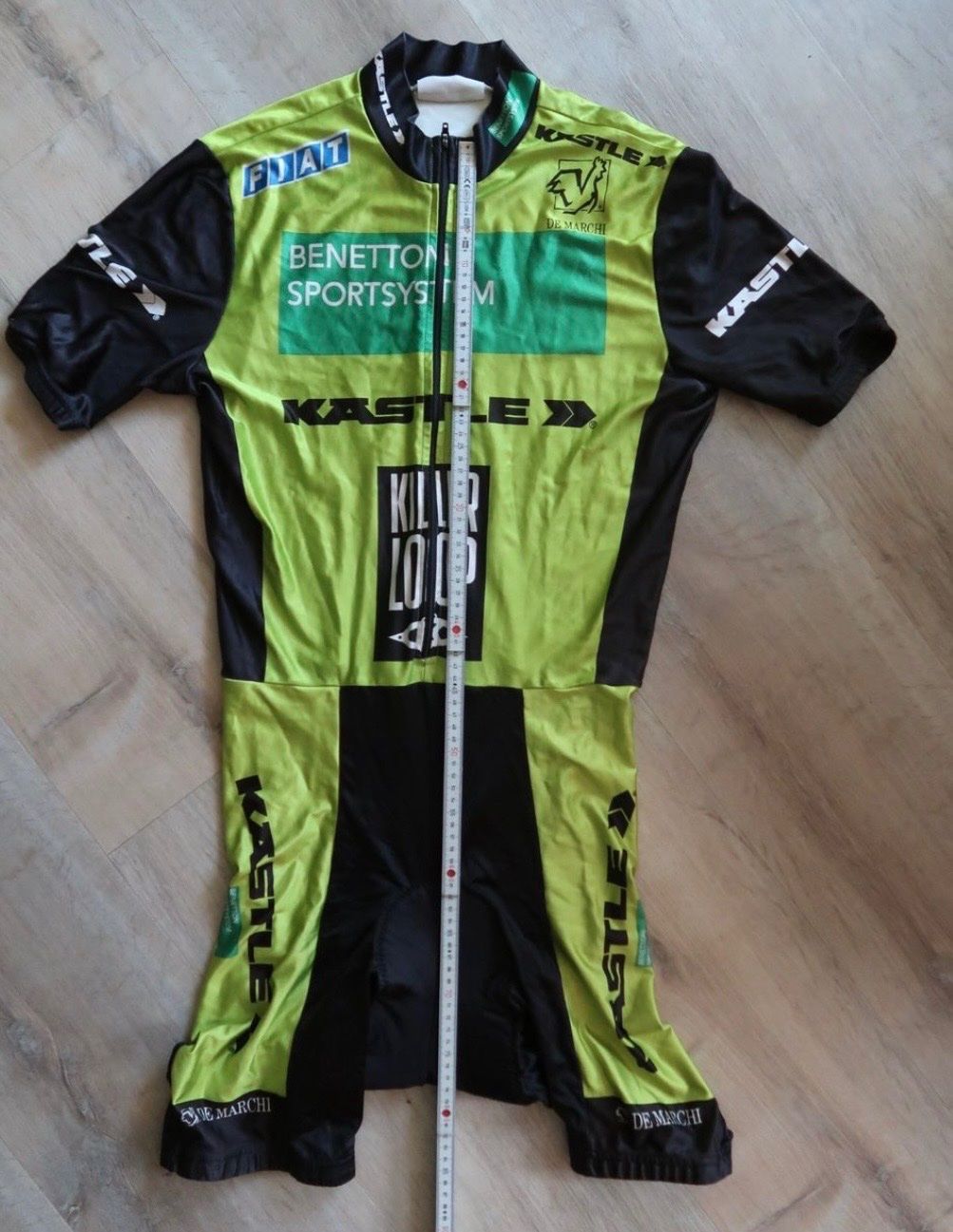 Canottiere & Pantaloni: Trikot (einteiler) anzug – Usato da Zürich venduto da cir_jh8v 3