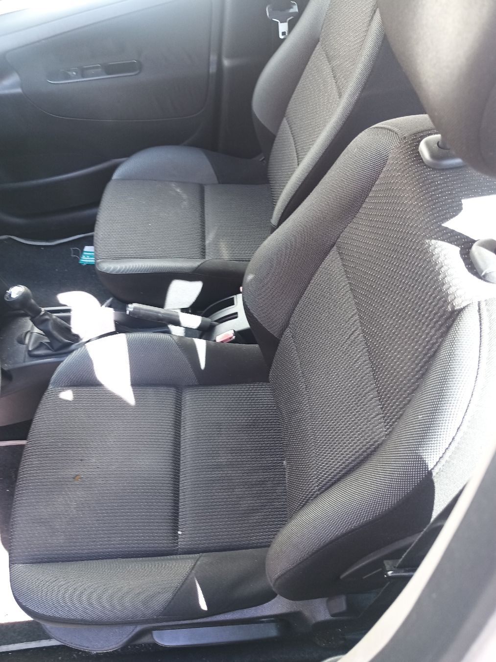 Peugeot Automobili: Peugeot 207 1.4 pour export – Difettoso da Nax venduto da sdr_p79l 3