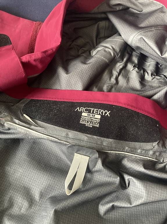 Vestes: Arcteryx beta, Gr. Damen M – D'occasion à Aegerten par viv_w9y5 3