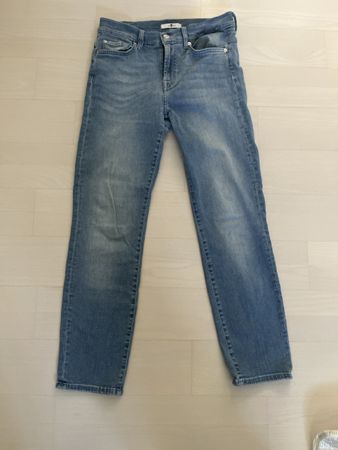 7 For All Mankind light blue Skinny Jeans mid rise size 29