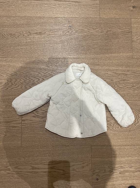 Giacche & Cappotti: Mango Steppjacke beige Gr. 98 – Usato da Zufikon venduto da Facerhead
