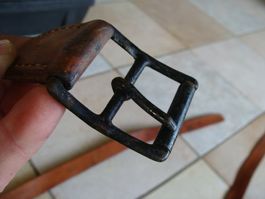 Ancien ceinturon militaire suisse avec marquage  1937 !
