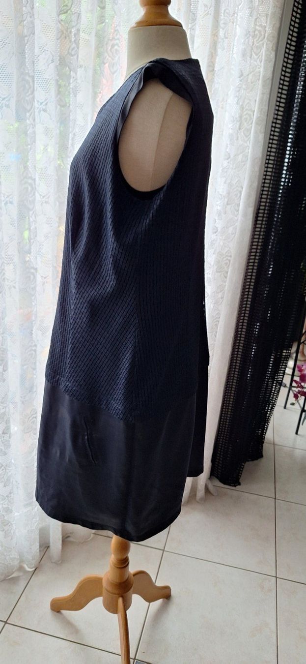 Completi & Tailleur: Ensemble Eva Kayan 46 – Usato da St-Triphon venduto da Jldr0 3