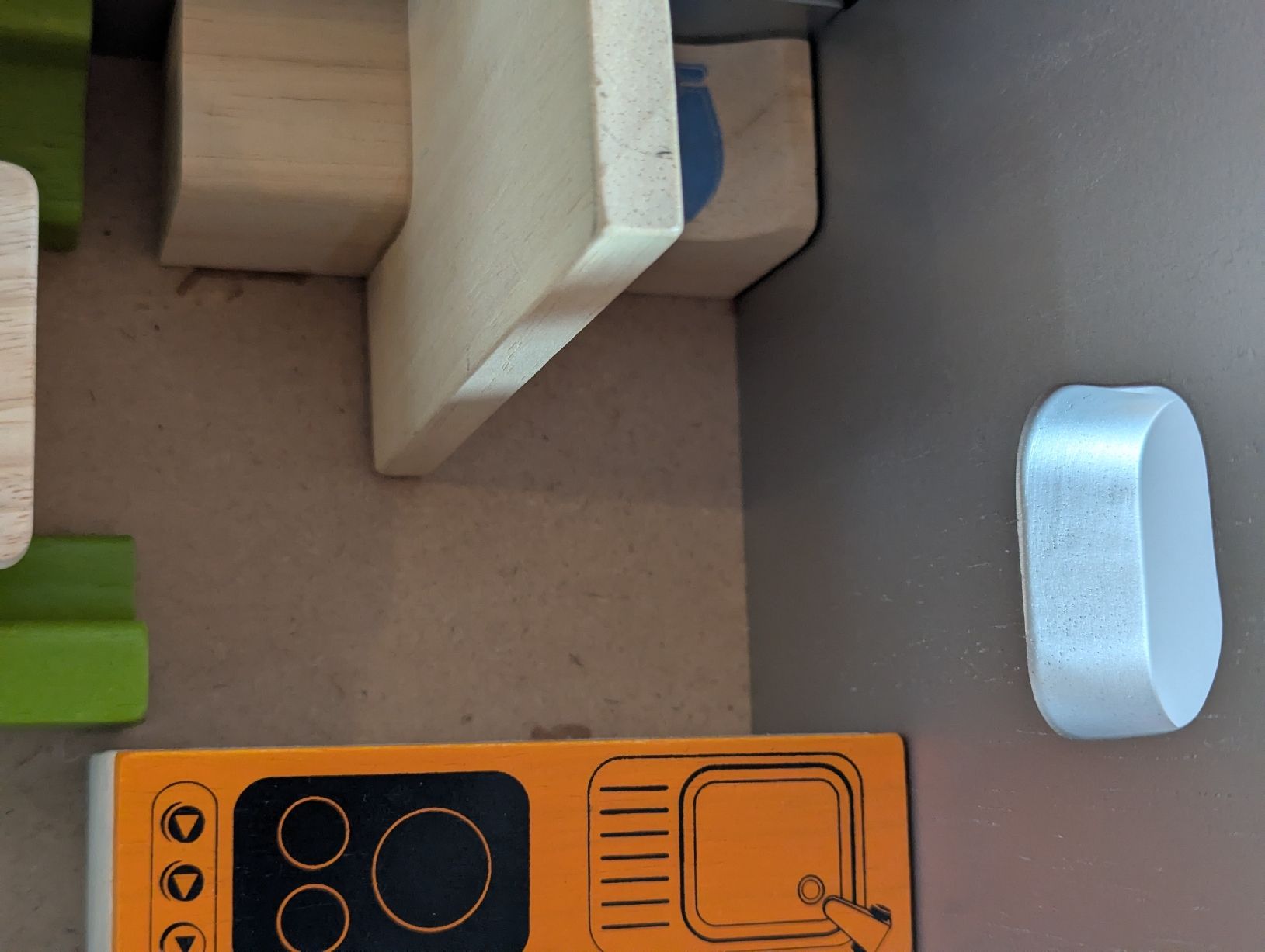 Jouets: Wohnmobil aus Holz und MDF – D'occasion à Sternenberg par pae_h5q2 3