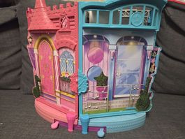 Barbie Spielhaus Schloss und Bühne gebraucht