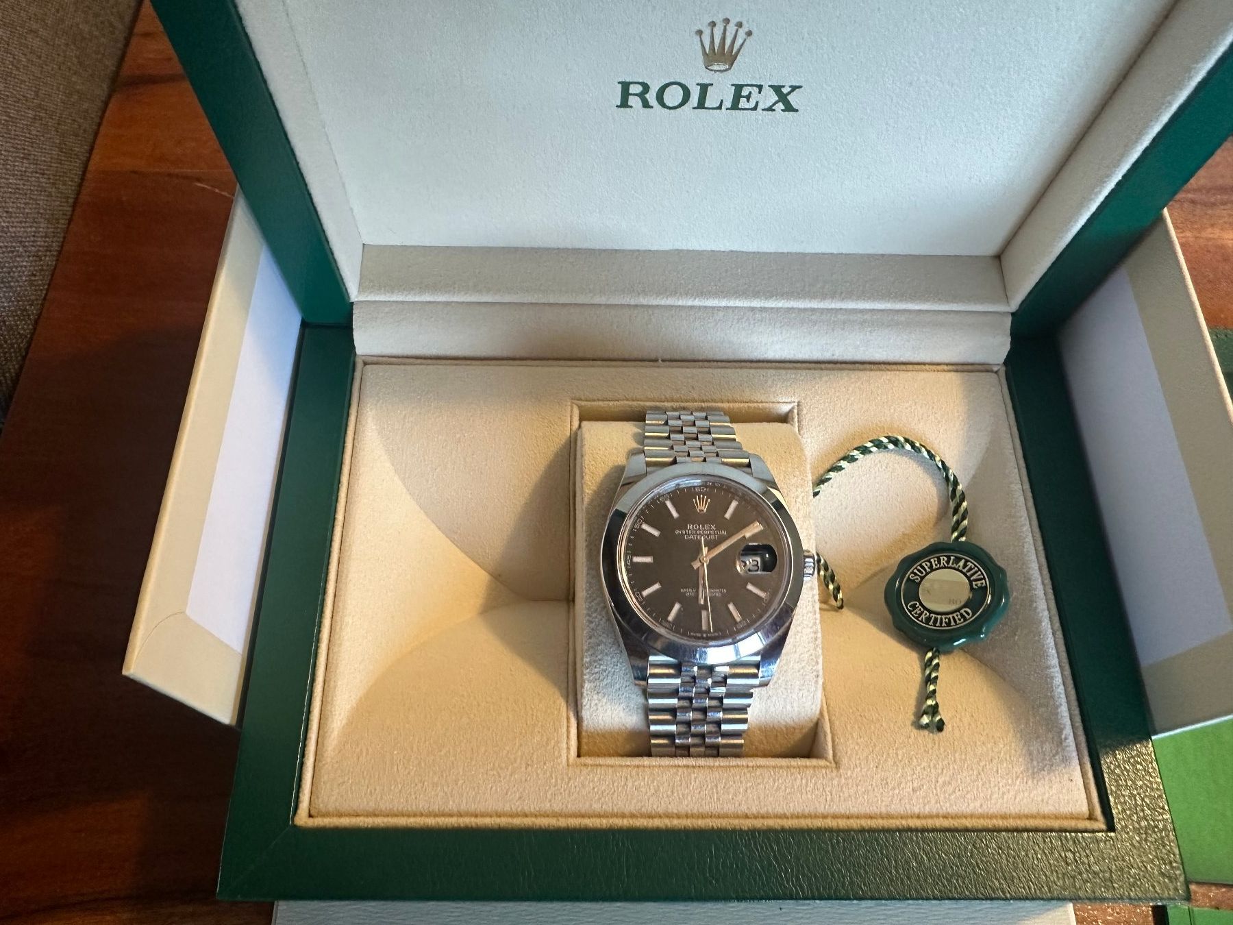 Rolex Orologi: Rolex Datejust 41 Ref. 126300 Black Dial Jubilee Full Set – Usato da Morschach venduto da WizzaRde 1