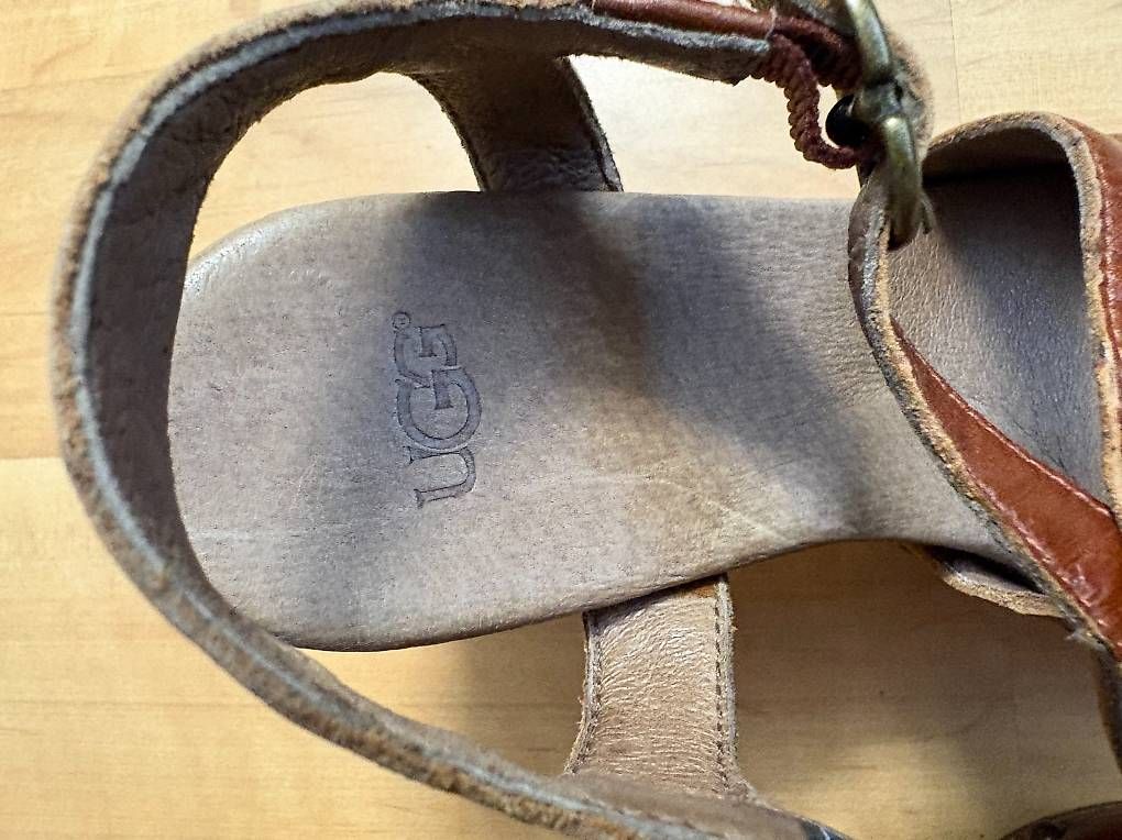 Ugg Damenschuhe: Wie neu: Soft-Clocks UGG Gr. 36/37 – Neu (gemäss Beschreibung) aus Willisau von ani_gtk8 3