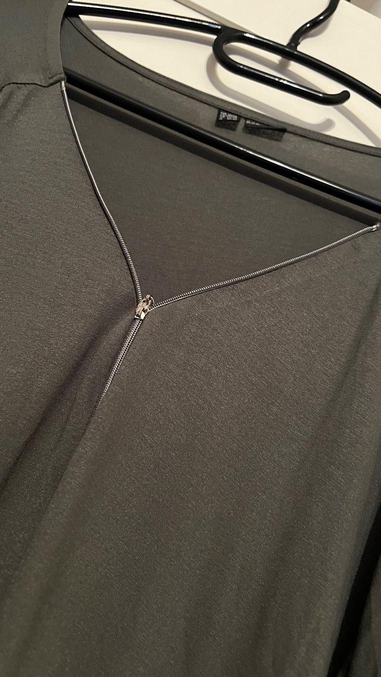Camicette: • Bluse mit Reissverschluss • – Nuovo (secondo la descrizione) da Basel venduto da mendoza13 1
