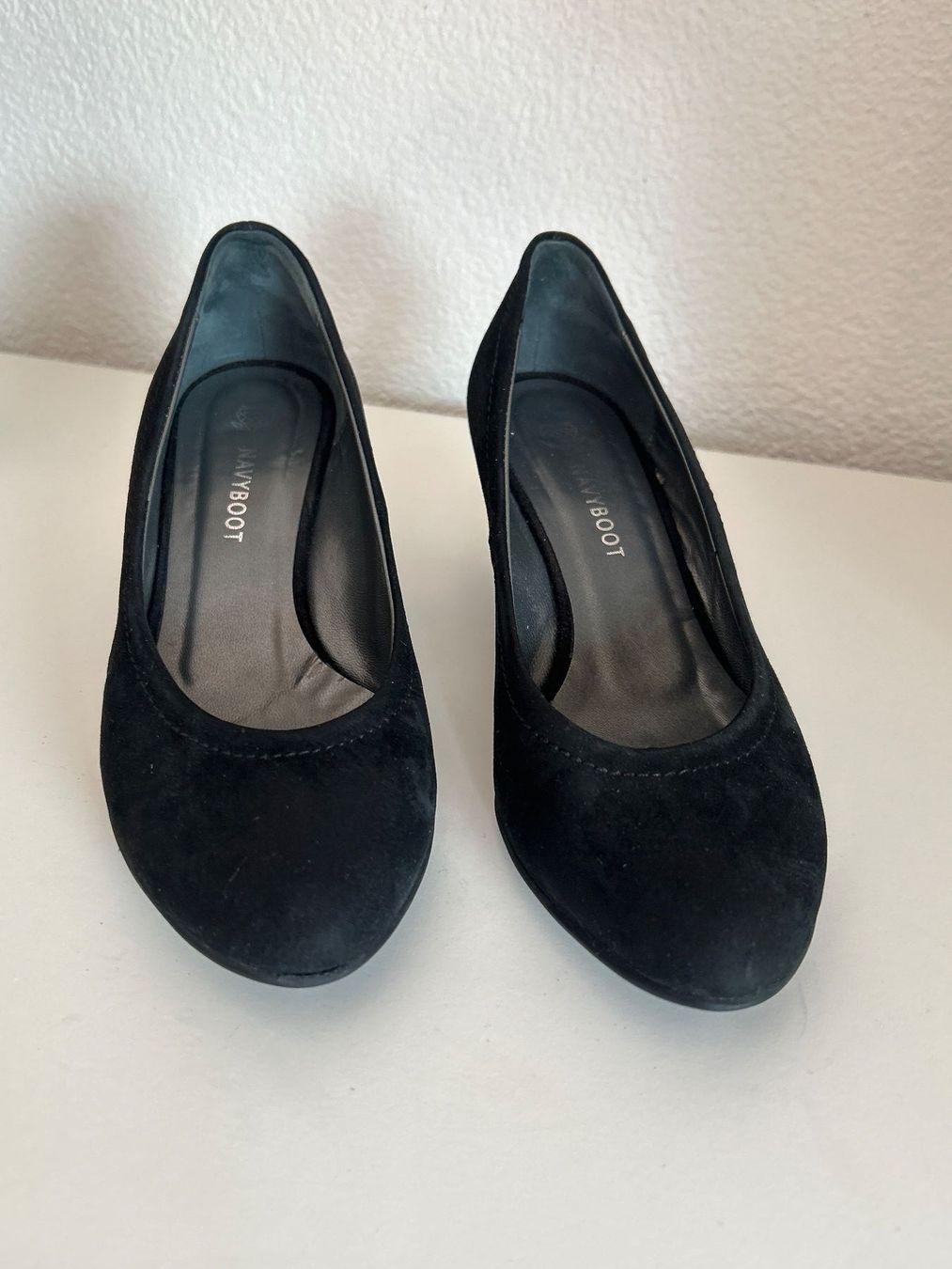 Navyboot Scarpe da donna: Schwarze Pumps Keilabsatz NAVYBOOT Grösse 38 – Usato da Brunnen venduto da Nala2929 1