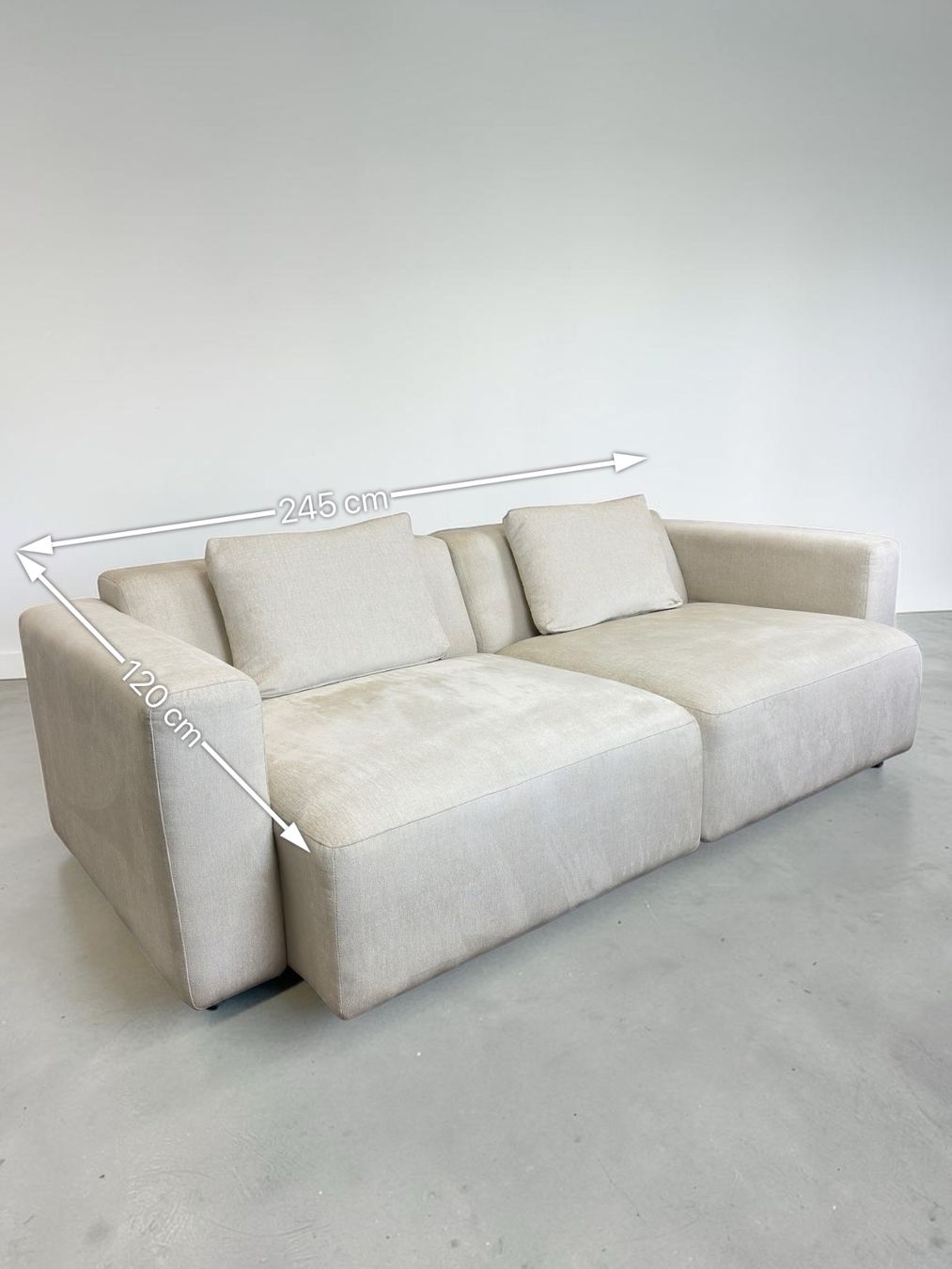 Interio Sofas: Interio 2-Sitzer-Sofa, Cremebeige Stoff – Gebraucht aus Bachenbülach von Sofalab.swiss 9
