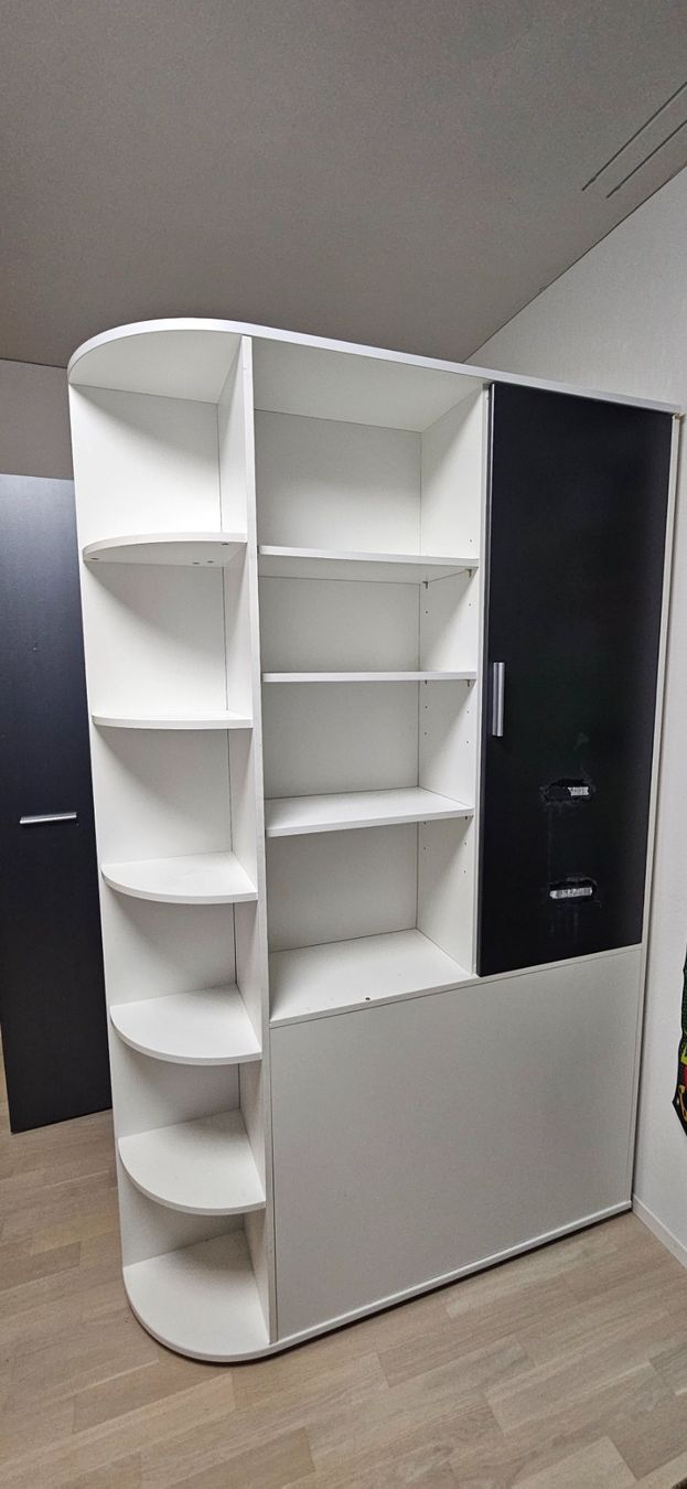 Armadi: Begehbarer Eckkleiderschrank weiss anthrazit gratis – Usato da Baden venduto da Boomer76 2
