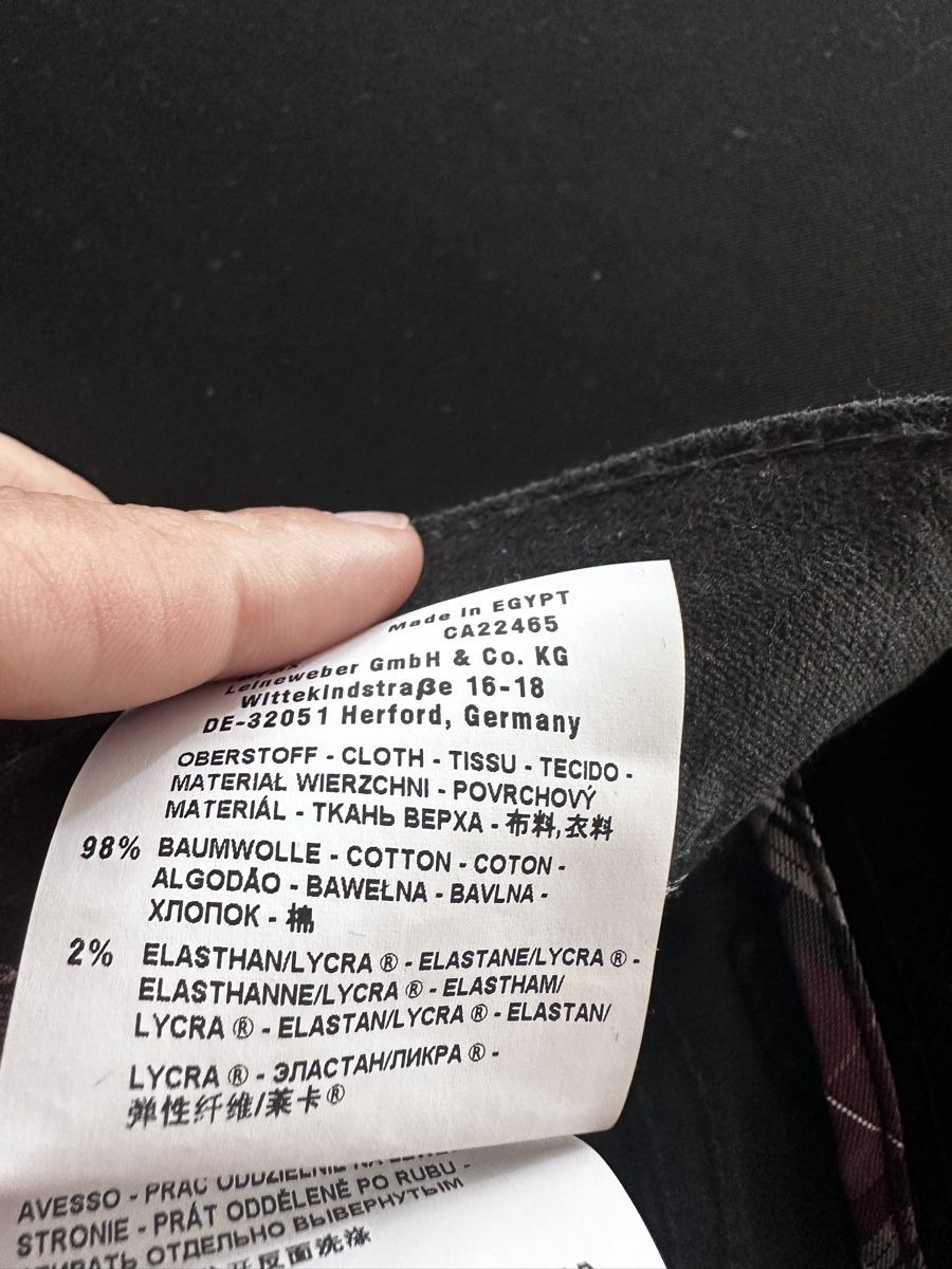 Brax Pantaloni: Brax Hosen Samt Schwarz Grösse 44S – Usato da Buchs SG venduto da Sunie 2