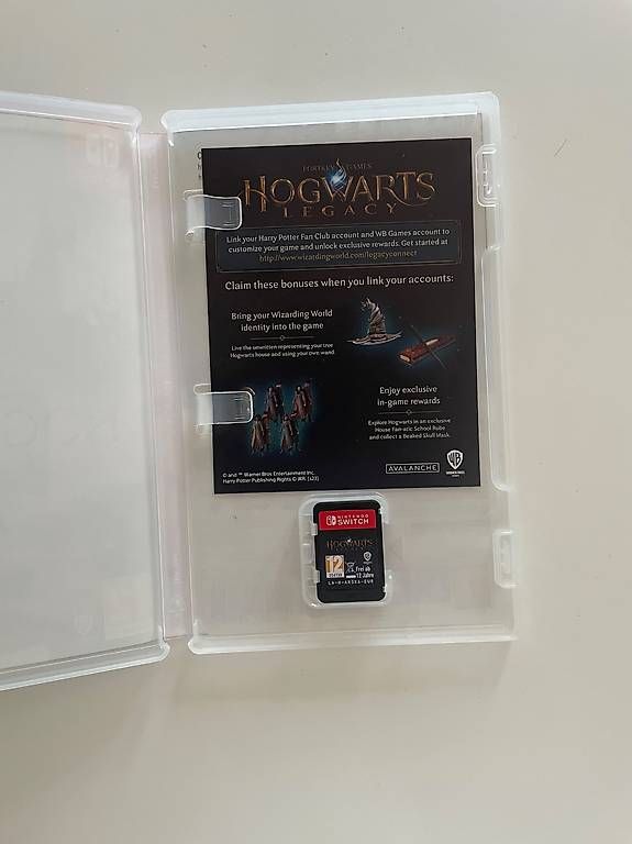Giochi: Hogwarts Legacy Nintendo Switch – Usato da Zürich venduto da mariecharlotteH 1