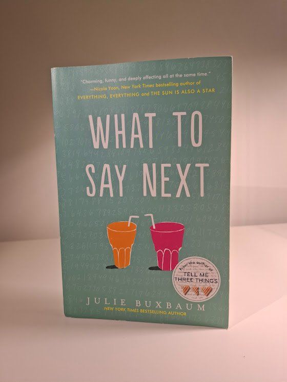 Libri: Englischbuch "What to say next" – Nuovo (secondo la descrizione) da Au ZH venduto da zettel_zueri