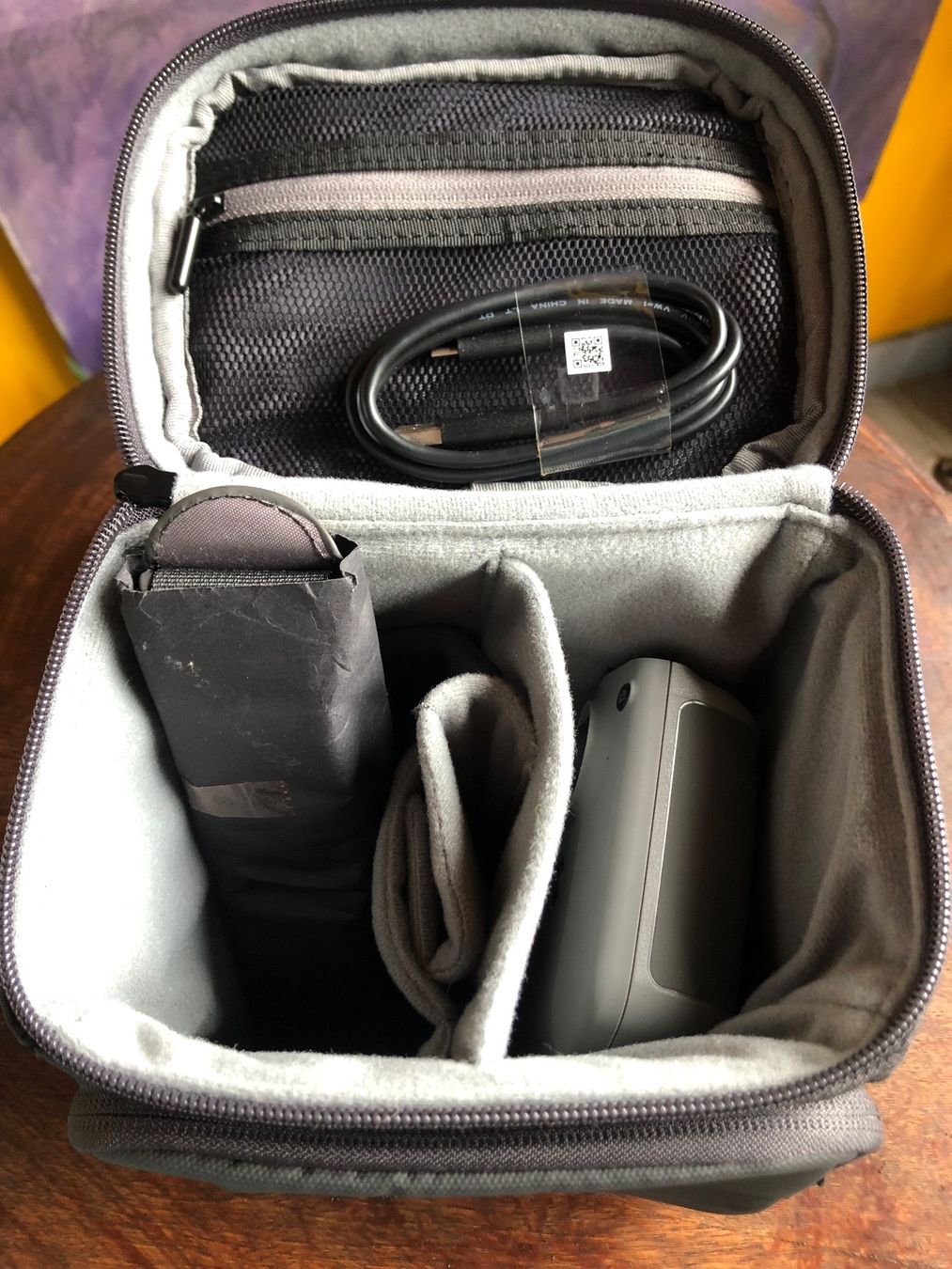 Commande à distance: DJI Air 2/2s controller and bag – Neuf (Voir description) à Unterseen par Pernod52 1