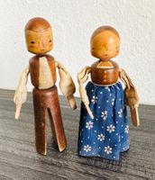 2 antike Holzpuppen 12 und 11 cm