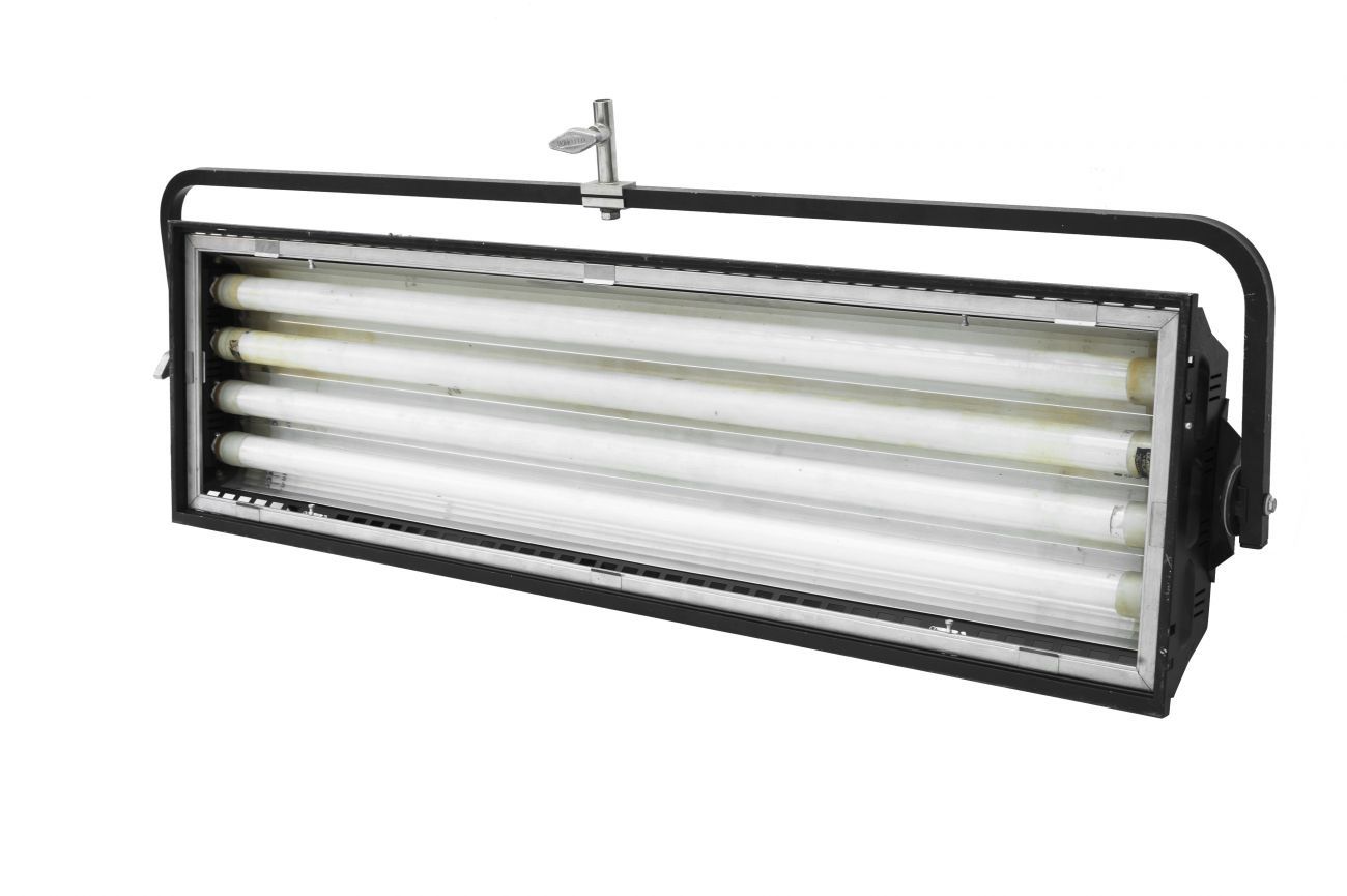 Lampade: Kinoflo Image 45 DMX - 8 Stück – Usato da Küsnacht ZH venduto da Icon21