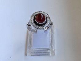 18 Karat Gold Cocktail Ring 0.34 ct Diamanten & Carnelian