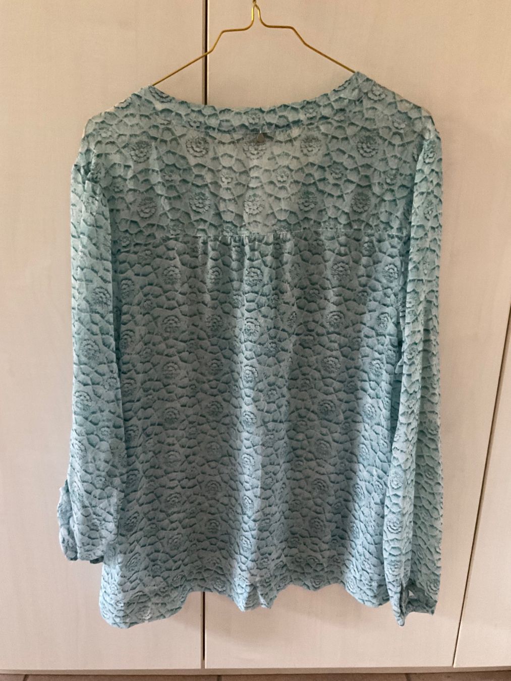 Nile Chemisiers: Damen Bluse NILE  , Grösse L,  SEIDE – D'occasion à Bern par jas_8tz2 1