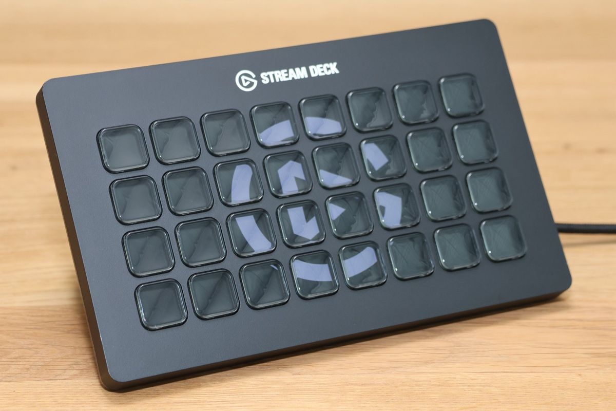 Console di mixaggio: Elgato Stream Deck XL mit OVP und Kabel – Usato da St. Gallen venduto da UsDeSchwiz 3