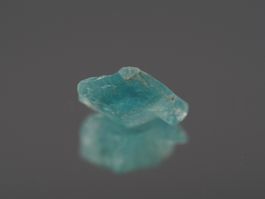 Ab 1CHF - Apatite (1 Rohstein) 2.73ct