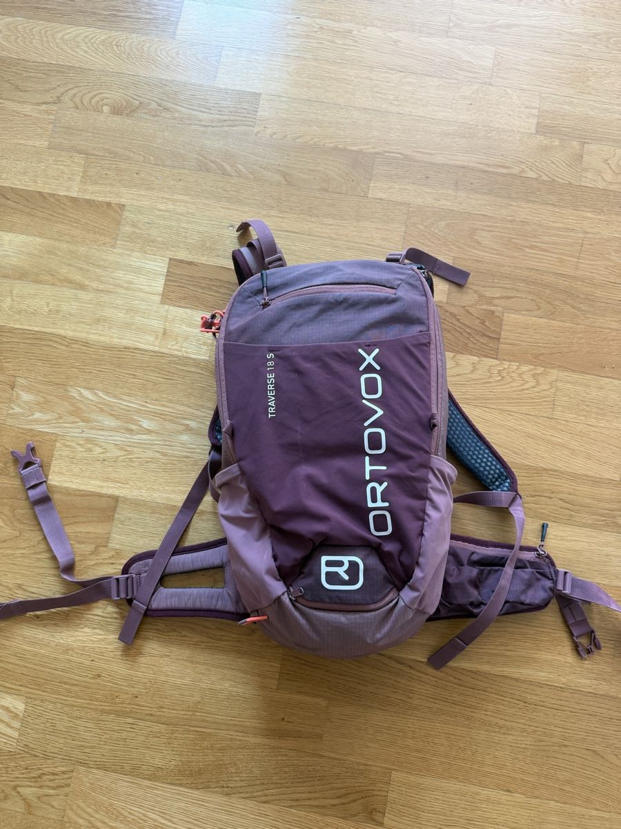 Ortovox Rucksäcke: Ortovox Traverse 18 L S – Gebraucht aus Zürich von tranft