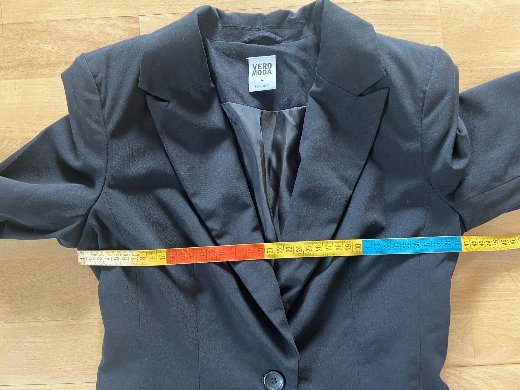 Vero Moda Jacken: VERO MODA, Damen Blazer, Gr. 34, Schwarz – Gebraucht aus Worb von farben20zauber 4