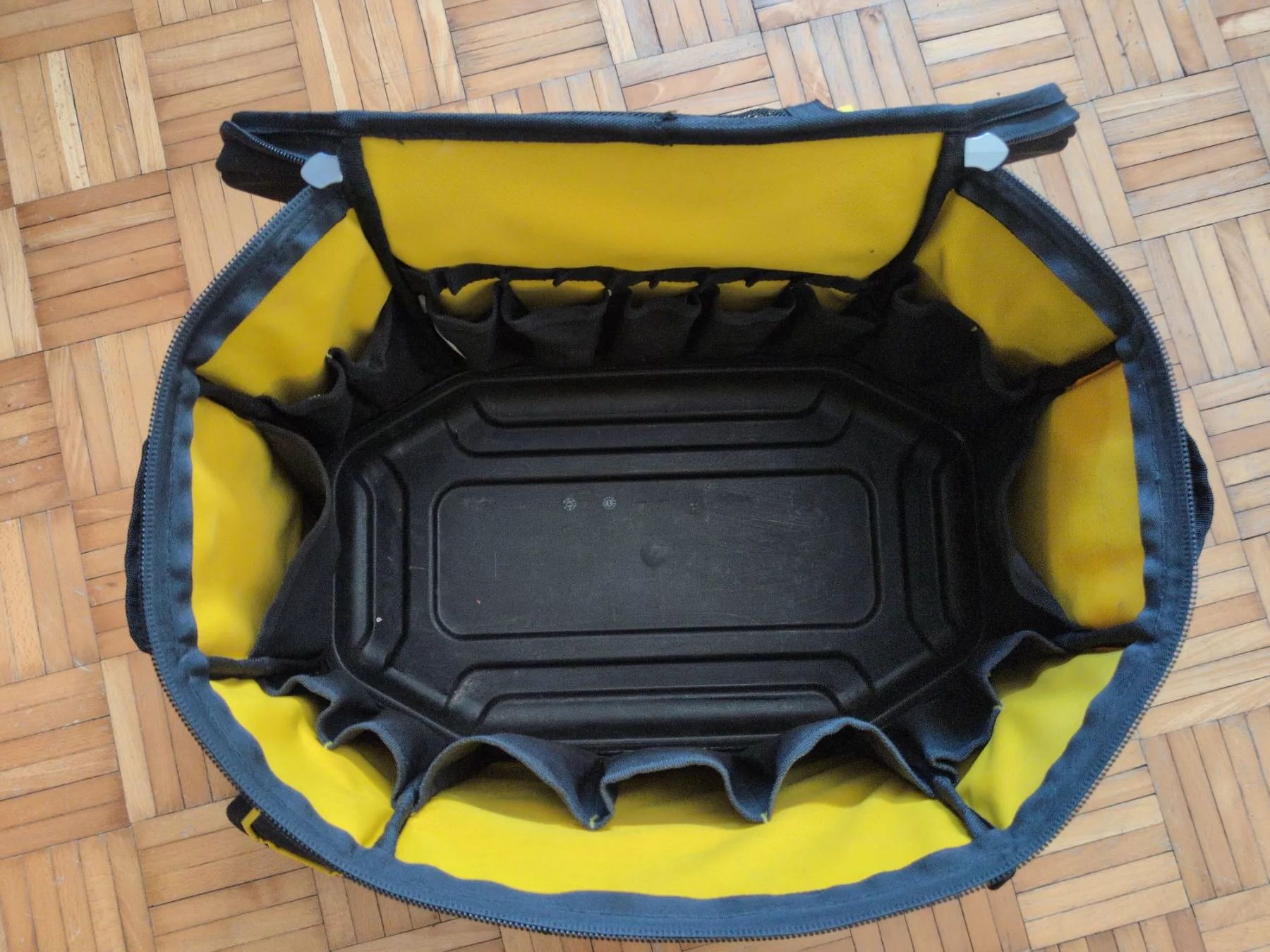 Stanley Valigie: STANLEY FatMax Werkzeugtasche – Usato da Pratteln venduto da ilouh 1