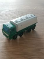 Lesney Matchbox series No. 32 - Leyland Petrol Tanker