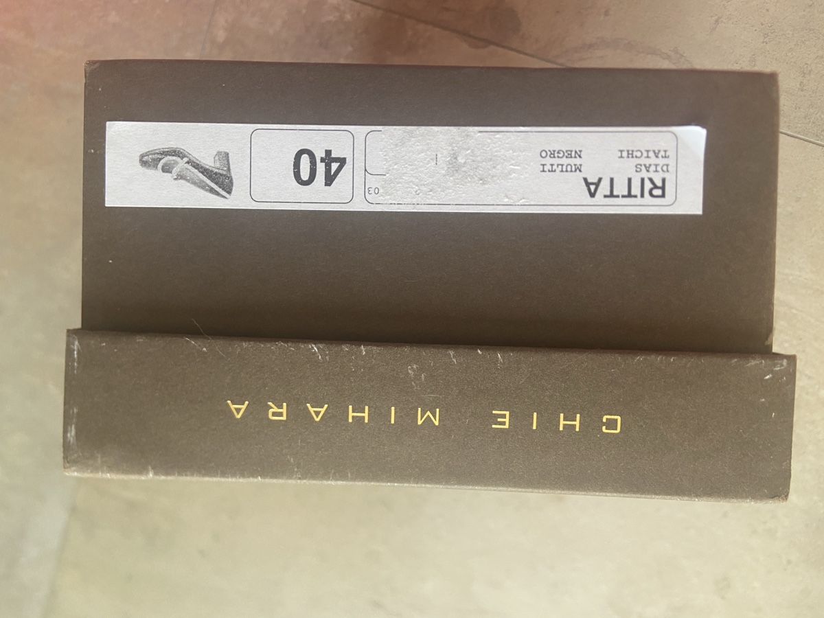 Scarpe da donna: Chaussures Chie Mihara – Nuovo e nell'imballaggio originale da Lausanne venduto da jom_9llz 2