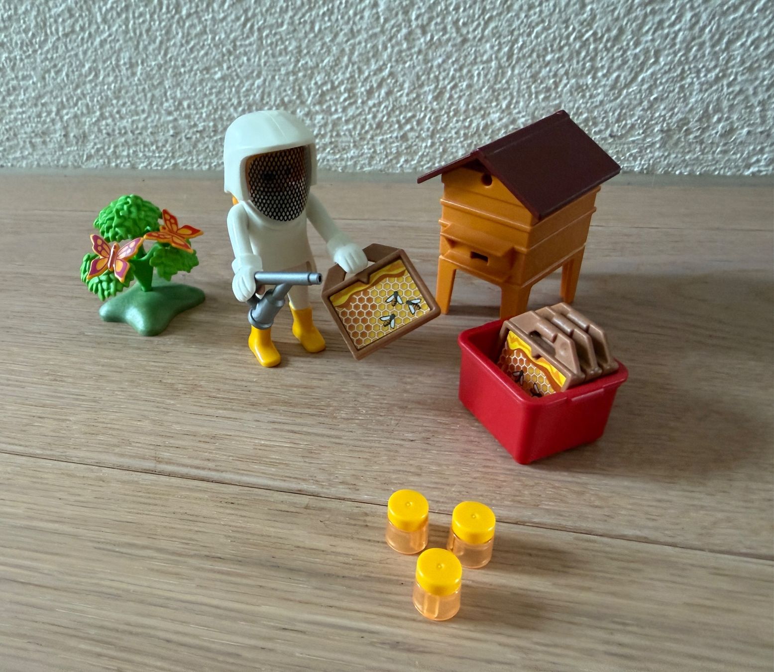 Playmobil Giocattoli: Playmobil 6818 Imkerin – Usato da Aarau venduto da Ahoffa