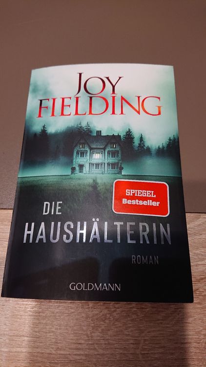 Die Haushälterin von Joy Fielding Kaufen auf Ricardo
