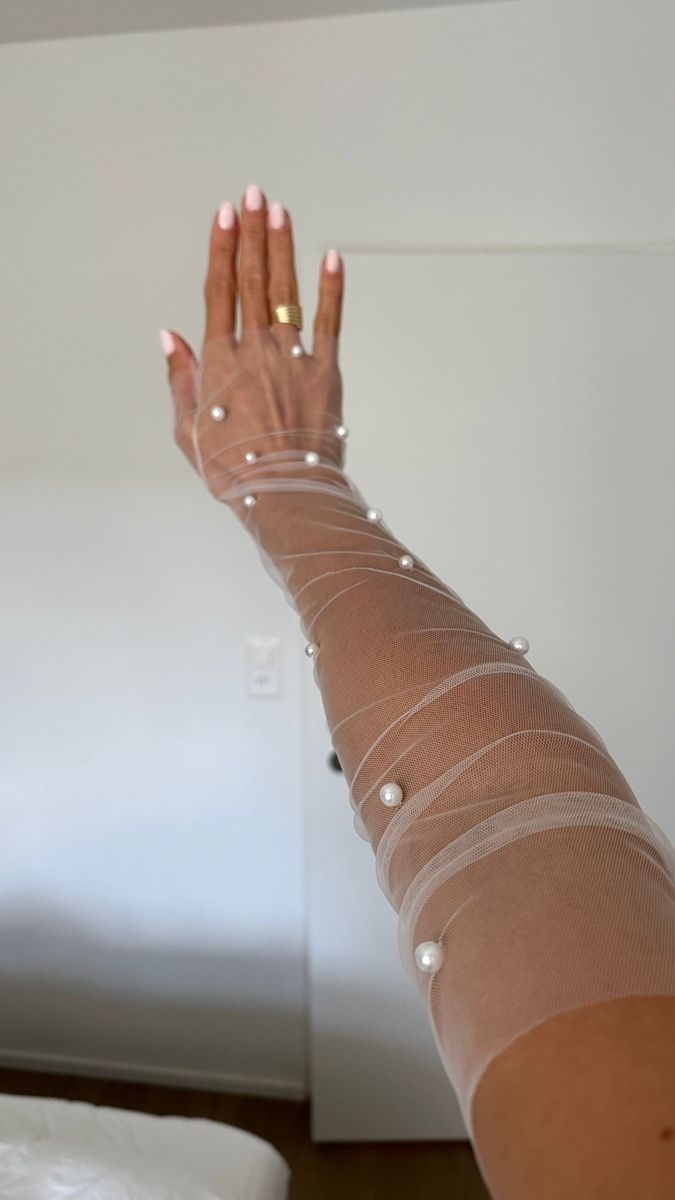 Handschuhe & Handstulpen: Hochzeit Handschuhe mit Perlen – Neu (gemäss Beschreibung) aus Uitikon Waldegg von sab271 1