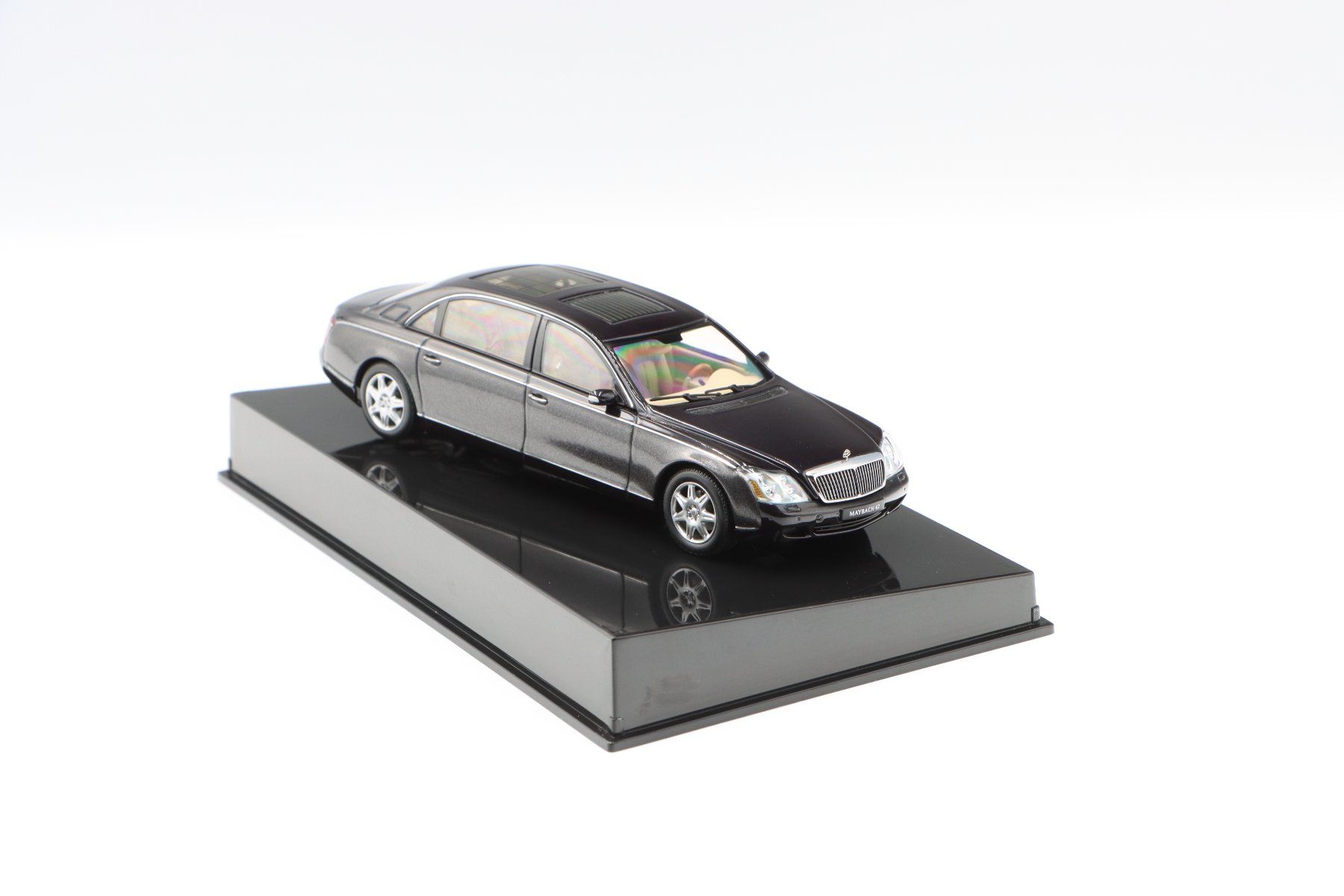 Modellautos: Maybach 62 2004 1:43 AutoArt – Gebraucht aus Bühl b.Aarberg von modelldiecast 7