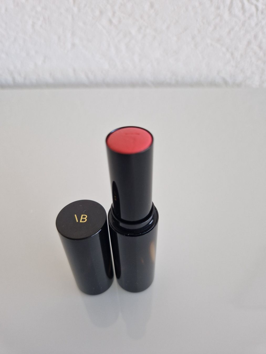 Make-up: Viktoria Beckham Cheeky Posh Rouge in Rollerskate – Neu (gemäss Beschreibung) aus Zürich von swe_vr2x 2