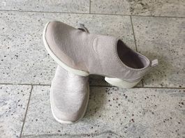 Sportschuhe von Skechers