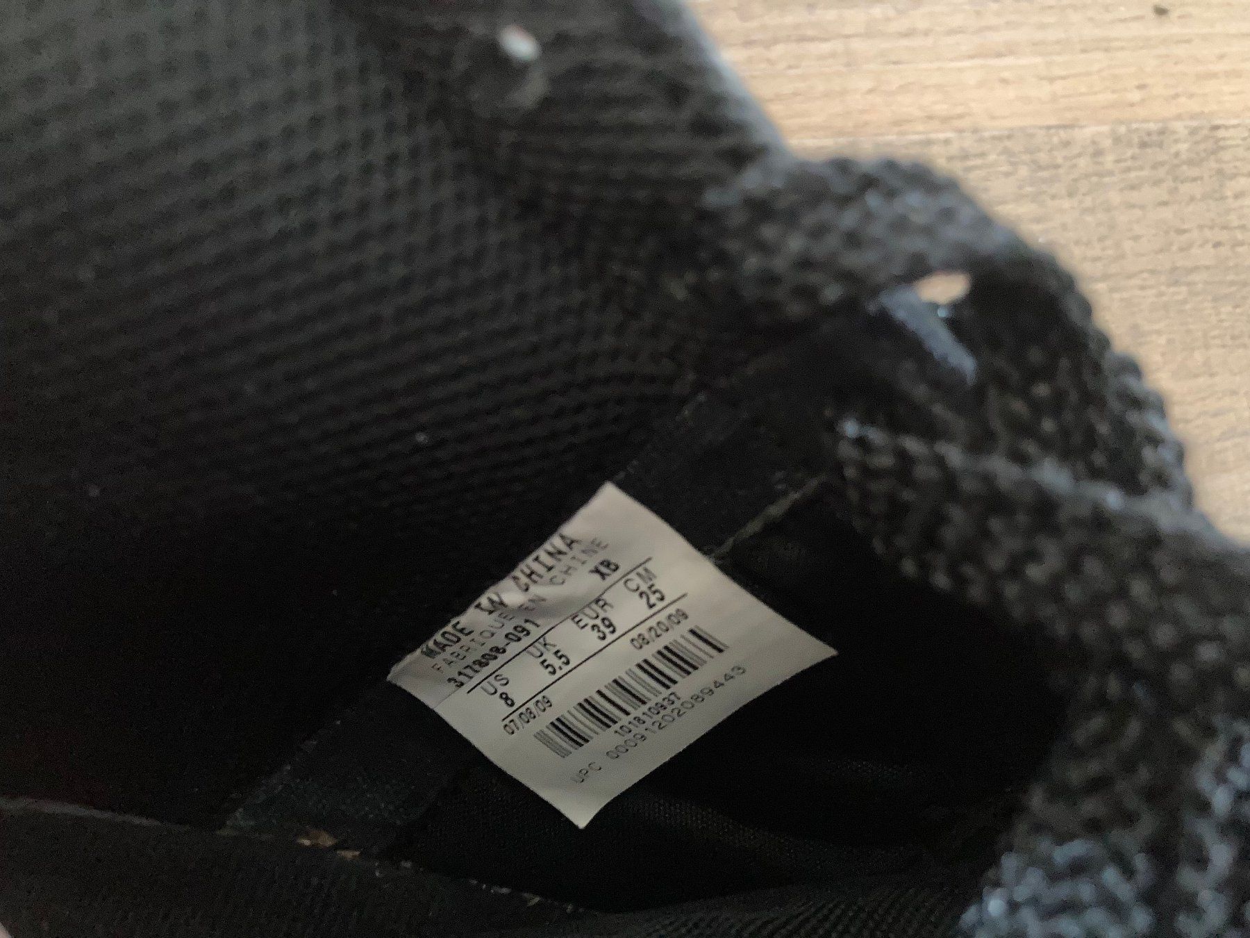 Nike Scarpe da donna: Nike Mid Cut Sneaker schwarz-gold – Usato da Unterseen venduto da amj_zz7j 1