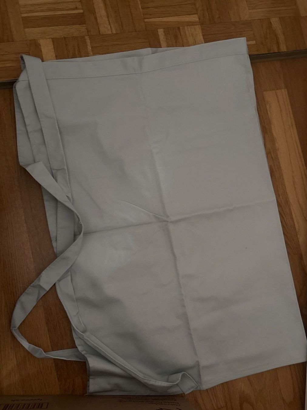Grembiuli: Schürz,  Nilton's neu, 65% Polyester, 35% Baumwolle.. – Nuovo (secondo la descrizione) da Wallisellen venduto da ASZT