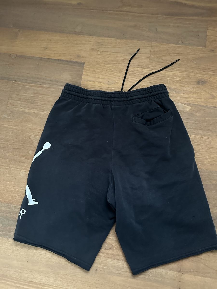 Jordan Pantaloni: Jordan Hose schwarz Grösse S – Usato da Bad Ragaz venduto da Fischer_17 2