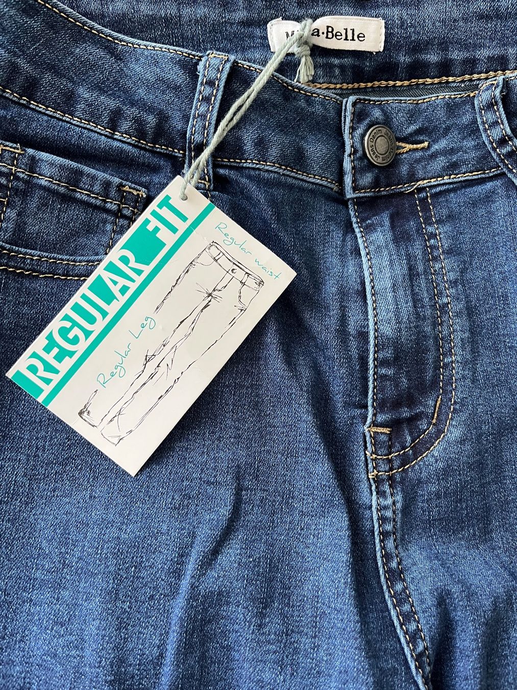 Jeans: New jeans with stones size S – Nuovo (secondo la descrizione) da Chêne-Bougeries venduto da Seetooyoo 1