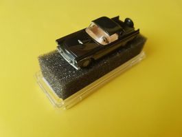 Praliné, 1:87, N° 5200, FORD Thunderbird, noire, neu mit OVP