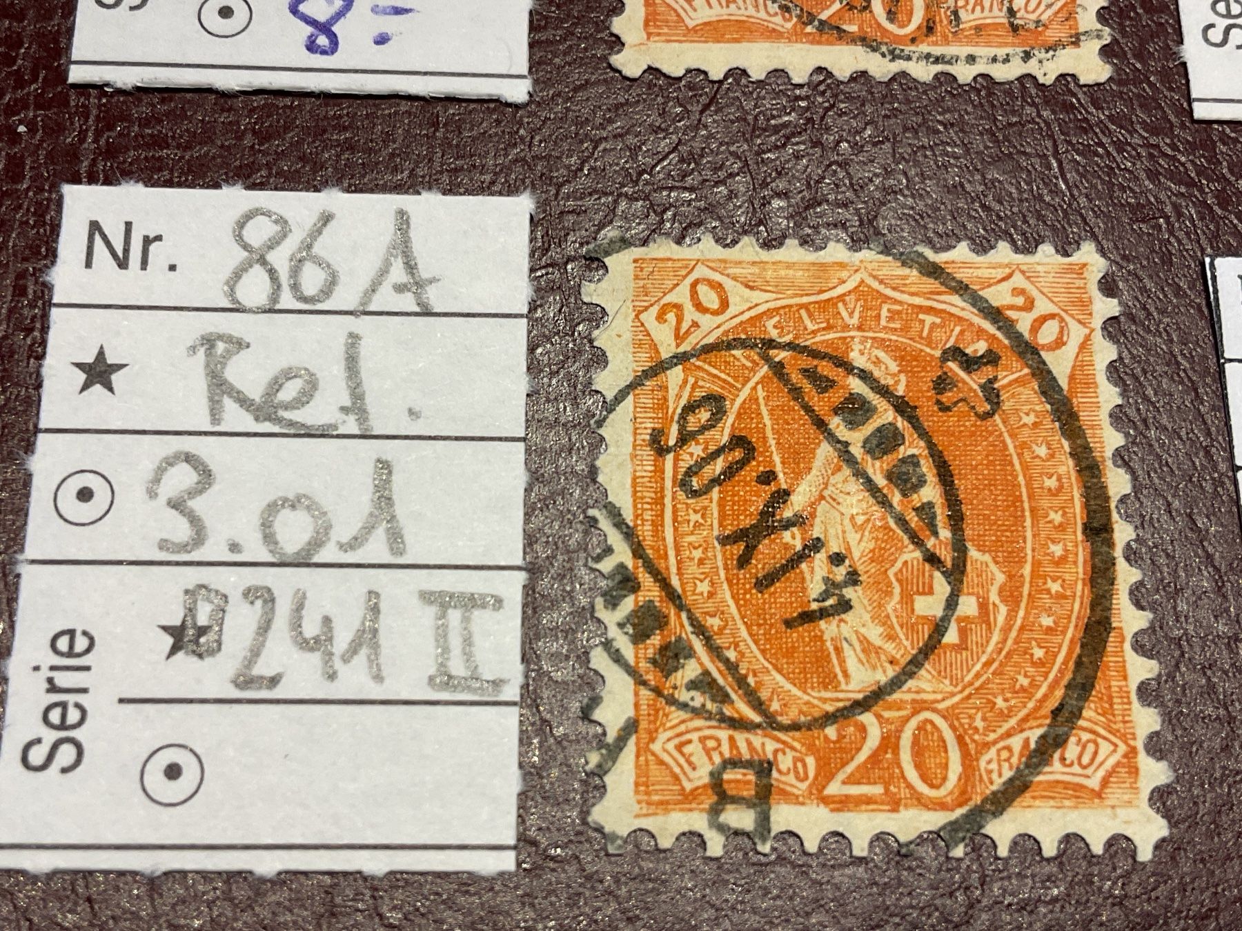 Tutti i francobolli: Stehende Helvetia 4 x 86 A mit Retouche oder Plattenfehler – Usato da Laupen BE venduto da Infulaenzer-5 3